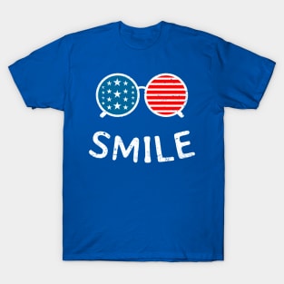 Vintage USA Flag Smile Sunglasses T-Shirt